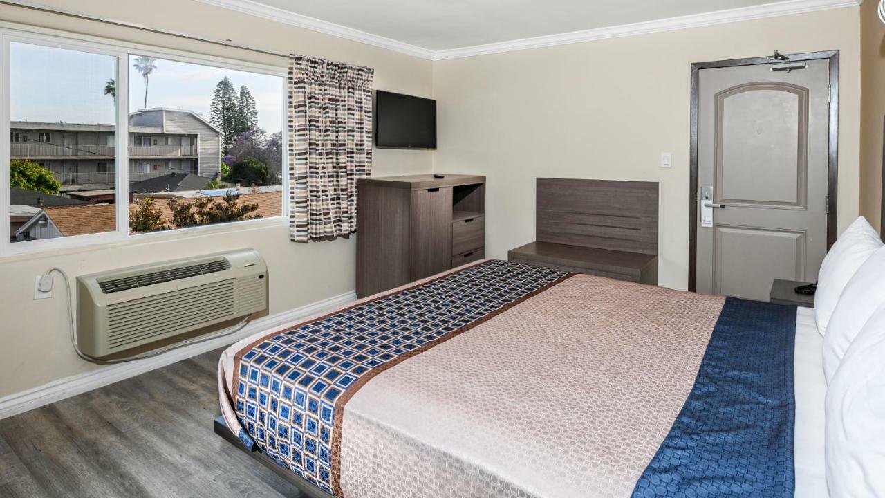 Sea Rock Inn - Long Beach Bagian luar foto